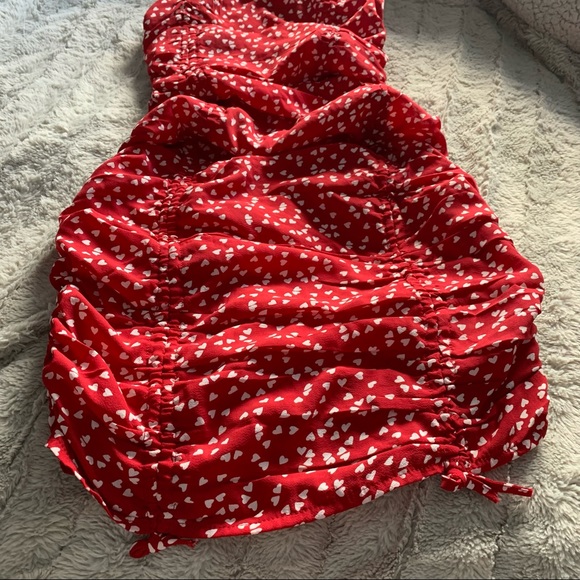 MISSGUIDED Ruched Mini Dress - Picture 3 of 7